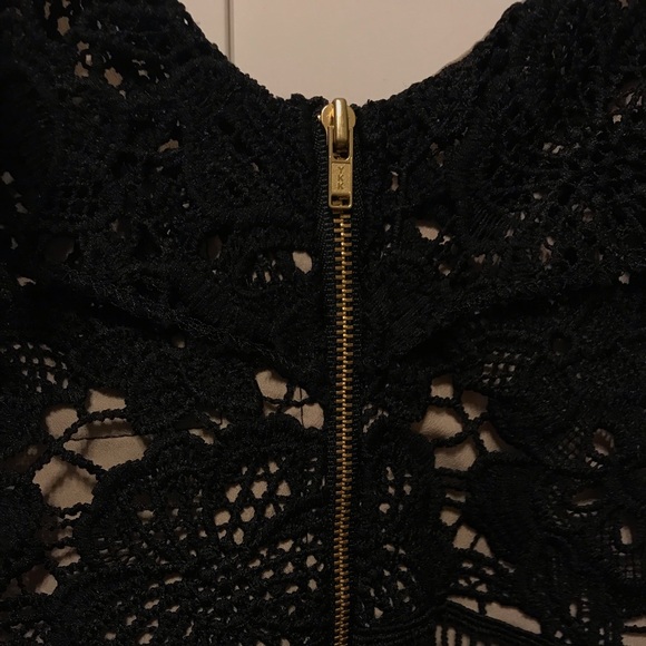 New Look lace off the shoulder dress - Picture 6 of 8